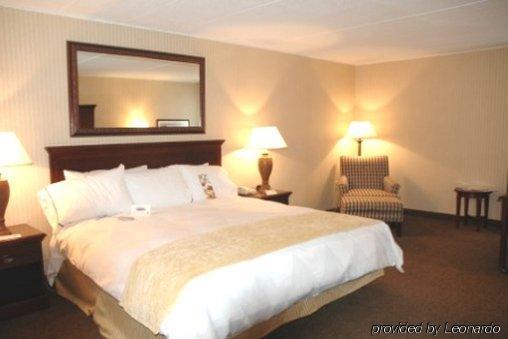 By Ihg 3* New London